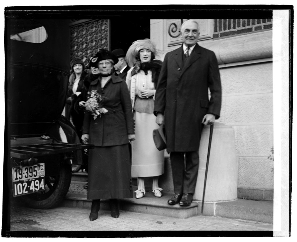 Mrs. Harding, Mrs. McLean & Mr. Harding LOC npcc.03115