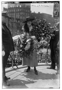 Mrs. Hugh (i.e. Hugo) Johnstone LCCN2014704717