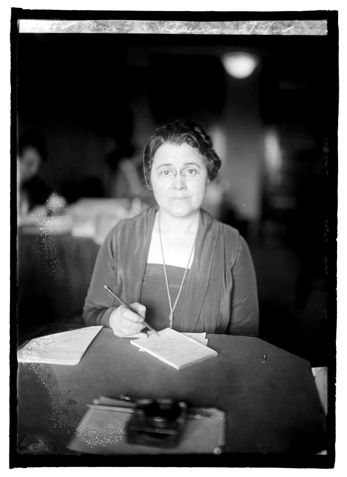 Mrs. E. N. Blair, 5-5-22 LCCN2016846237