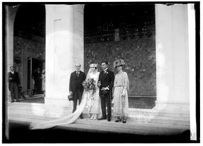 Mrs. Hughes wedding, (6-10-22) LCCN2016846459