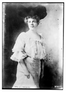 Mrs. J.J. Pershing LCCN2014699771
