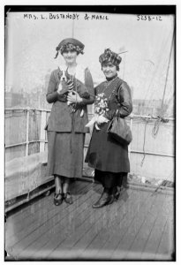 Mrs. L. Bustanoby & Marie LCCN2014710943