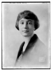 Mrs. Mabel Gilmore Reinicke LCCN2014716056