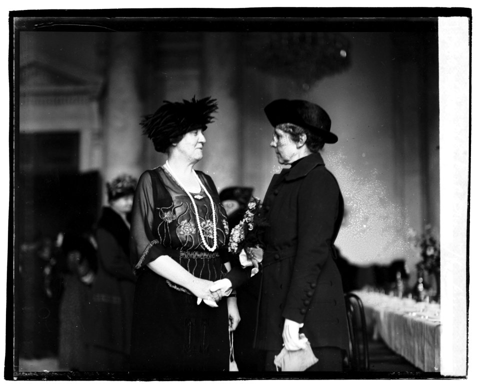 Mrs. Marshall & Mrs. Harding LOC npcc.03120