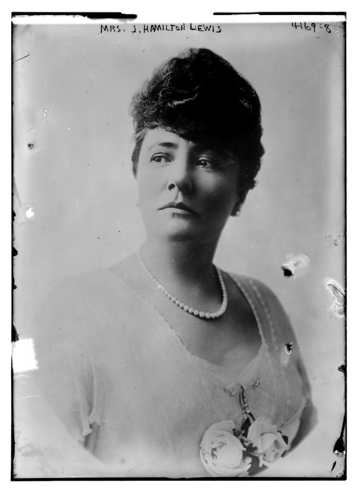 Mrs. J. Hamilton Lewis LCCN2014704271
