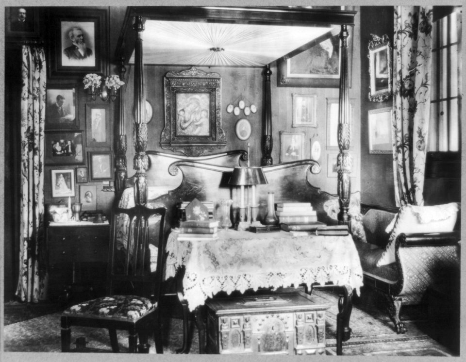 Mrs. Phoebe Apperson Hearst's home, Pleasanton, Cal.- interior; detail of bedroom LCCN2004677153