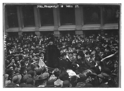 Mrs. Pankhurst in Wall St. LCCN2014689977