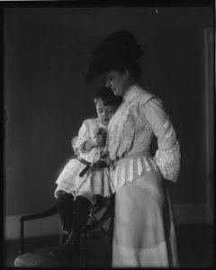 Mrs. Roosevelt, Quentin LCCN2011646501