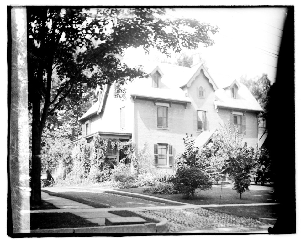 Mrs. Stowe's house, Hartford LCCN2016819549