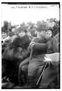 Mrs. T.A. Edison & J.J. Jusserand LCCN2014700515