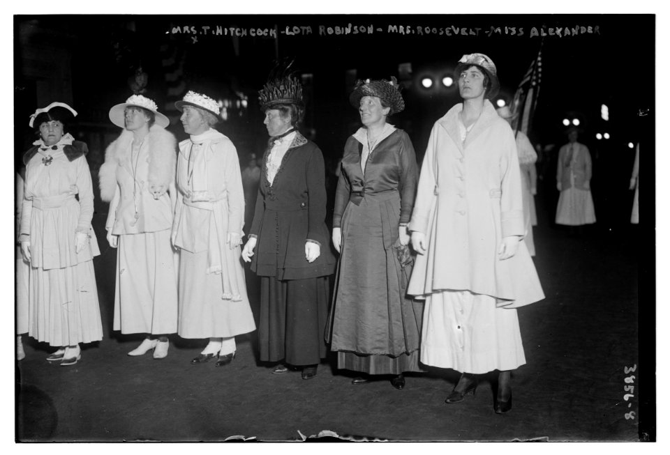Mrs. T. Hitchcock, Lota Robinson, Mrs. Roosevelt & Miss Alexander LCCN2014701667
