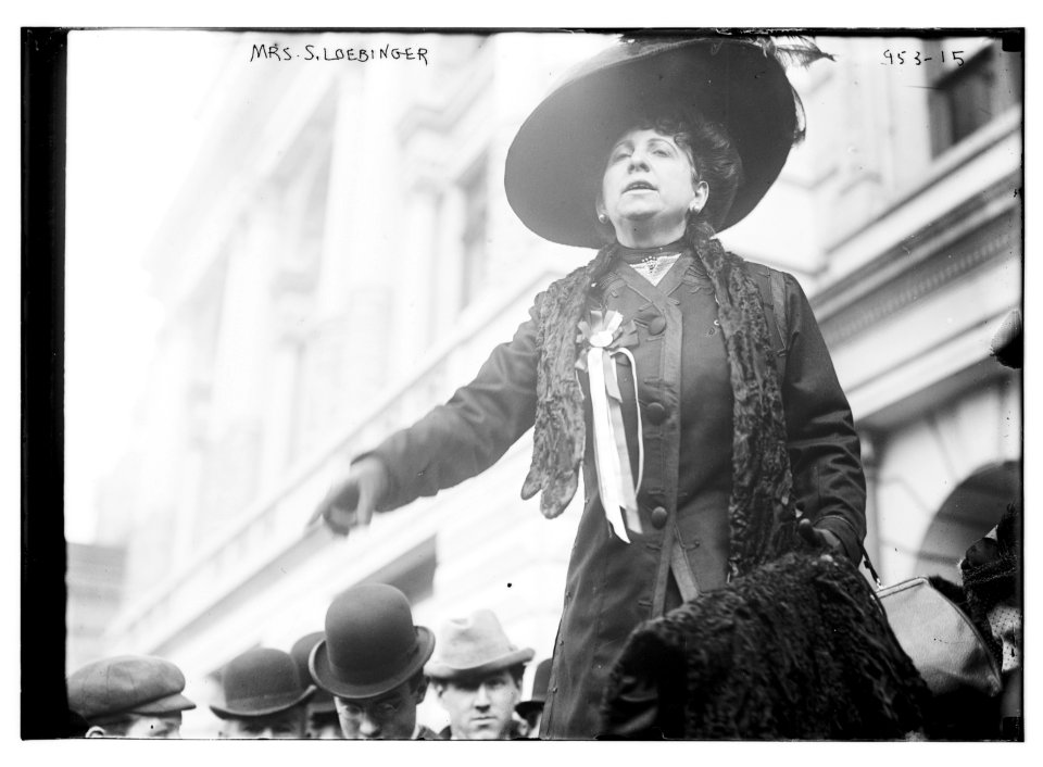 Mrs. S. Loebinger, New York LCCN2014684489