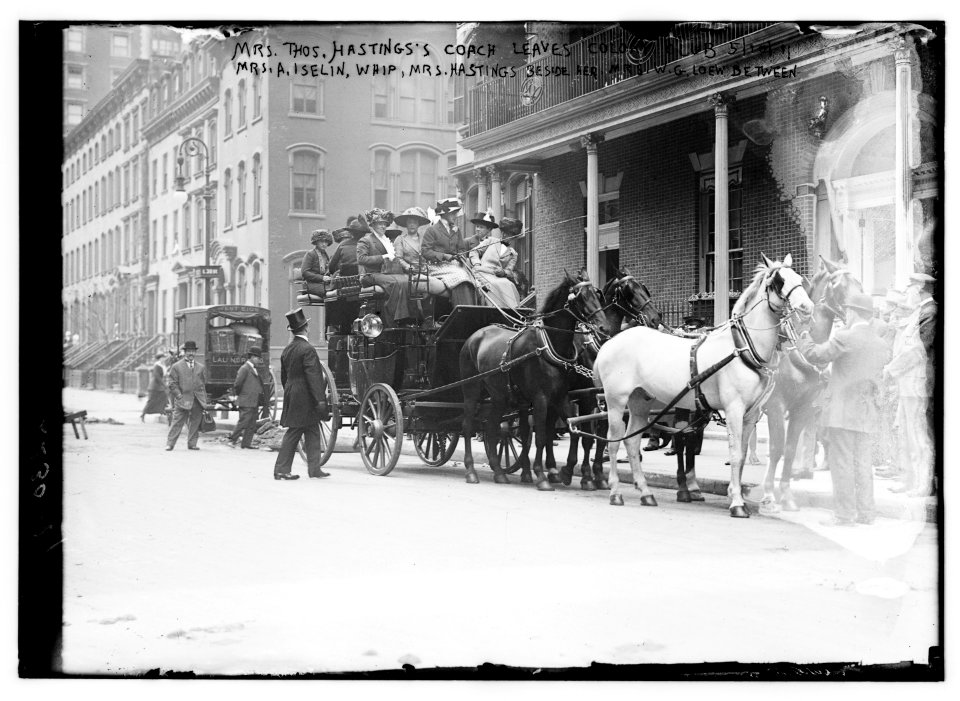 Mrs. Thos. Hastings's coach leaves Colony Club. 5-10-11. Mrs. A. Iselin, whip, Mrs. Hastings beside her, Mrs. W.G. Loew between LCCN2014689426