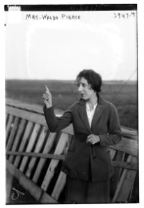Mrs. Waldo Pierce (i.e Peirce) LCCN2014702464