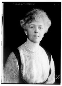 Mrs. W.K. Vanderbilt LCCN2014711079