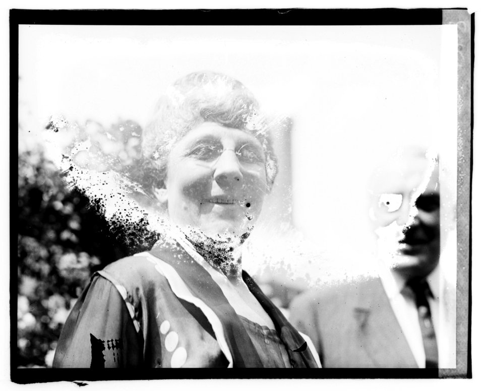Mrs. Warren G. Harding LCCN2016828171