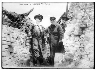 Mrs. Wynne in Western Trenches LCCN2014700053
