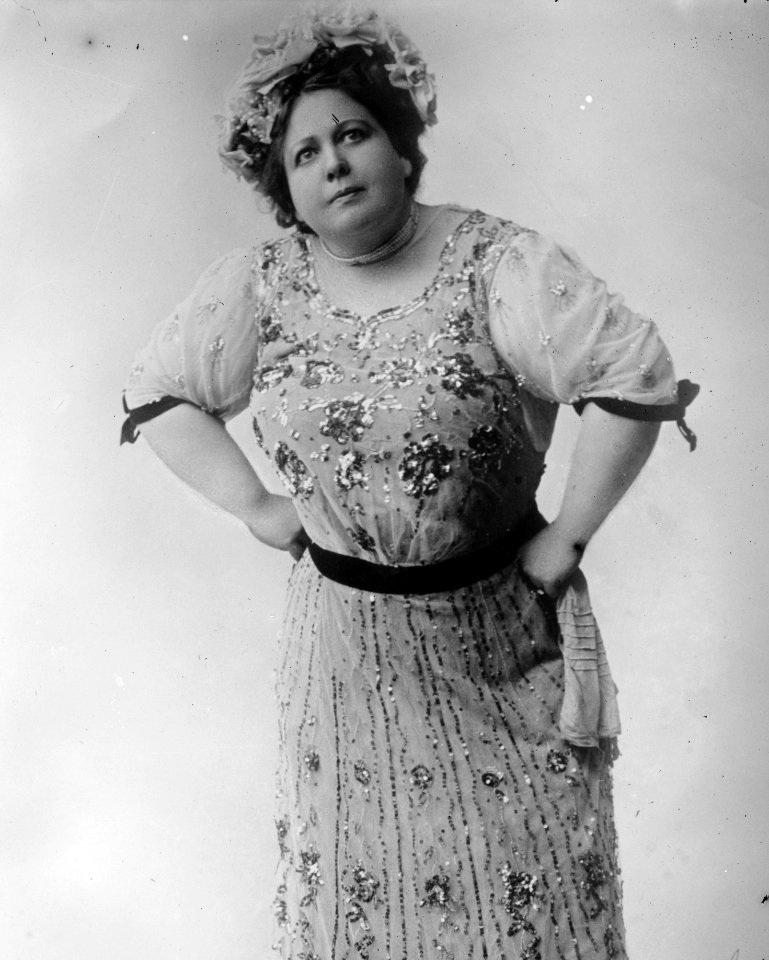 Mrs. Stuart Robson LCCN2014685459 (cropped)