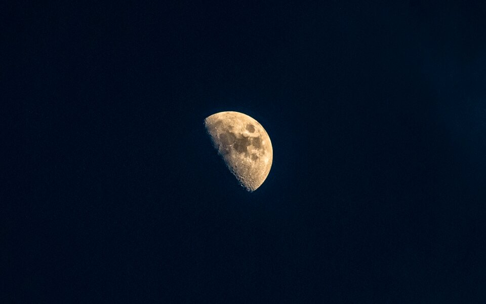 Night sky moon