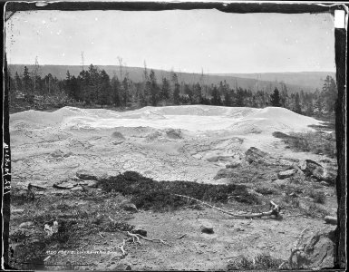 Mud puffs, lower Fire Hole Basin, Yellowstone - NARA - 516791