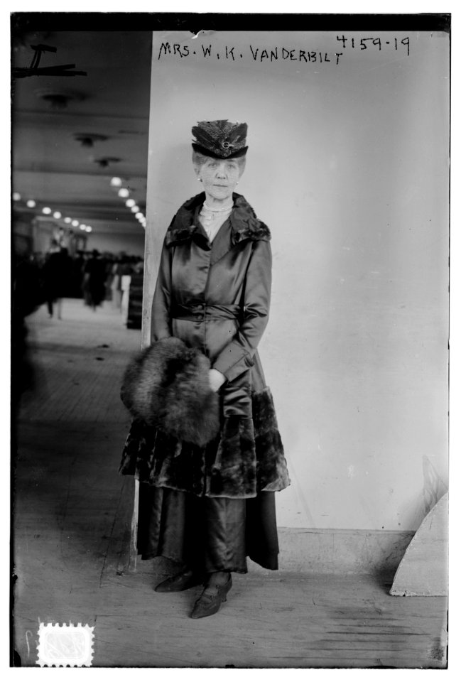 Mrs. W.K. Vanderbilt LCCN2014704188