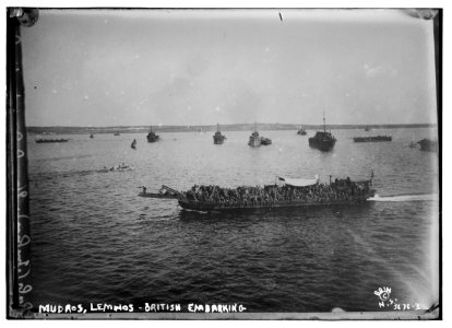 Mudros, Lemnos - British Embarking LCCN2014700332