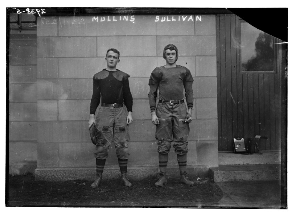 Mullins & Sullivan LCCN2014695002