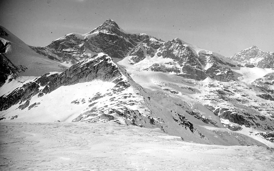 Mte Moropass mit Strahlhorn - CH-BAR - 3237156