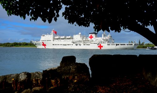 Multinational Ships Depart for RIMPAC 16 160715-N-GI544-013