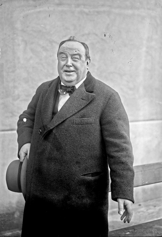 Mayol Colombes1928Rol