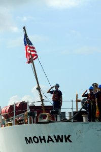 MSST Boston greets two Coast Guard Cutters, conducts training on Guantanamo Bay 110709-N-AT101-344