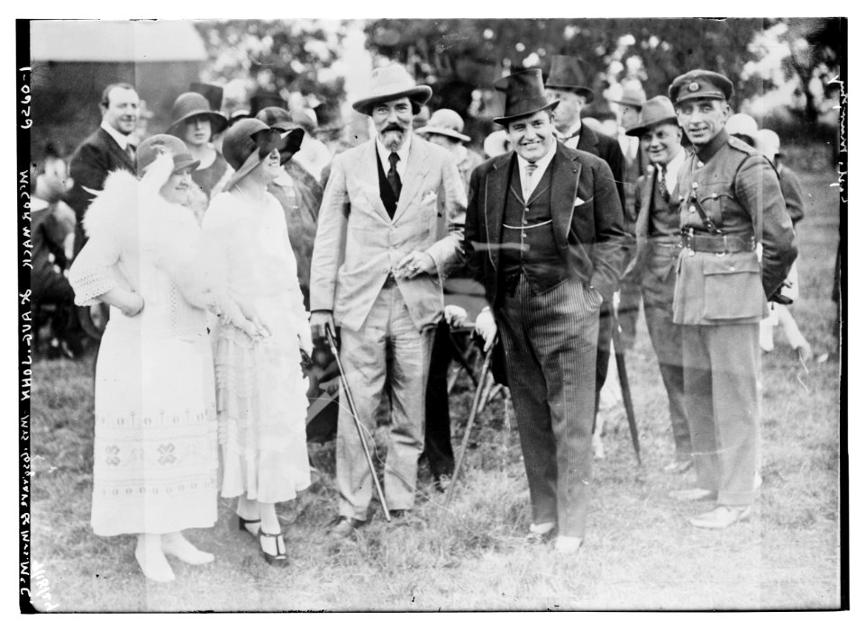 McCormack & Aug. John, Mrs. Cosgrave & Mrs. McCormack LCCN2014717696