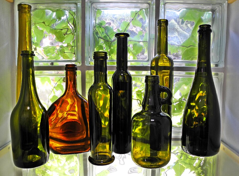 Decoration transparent green