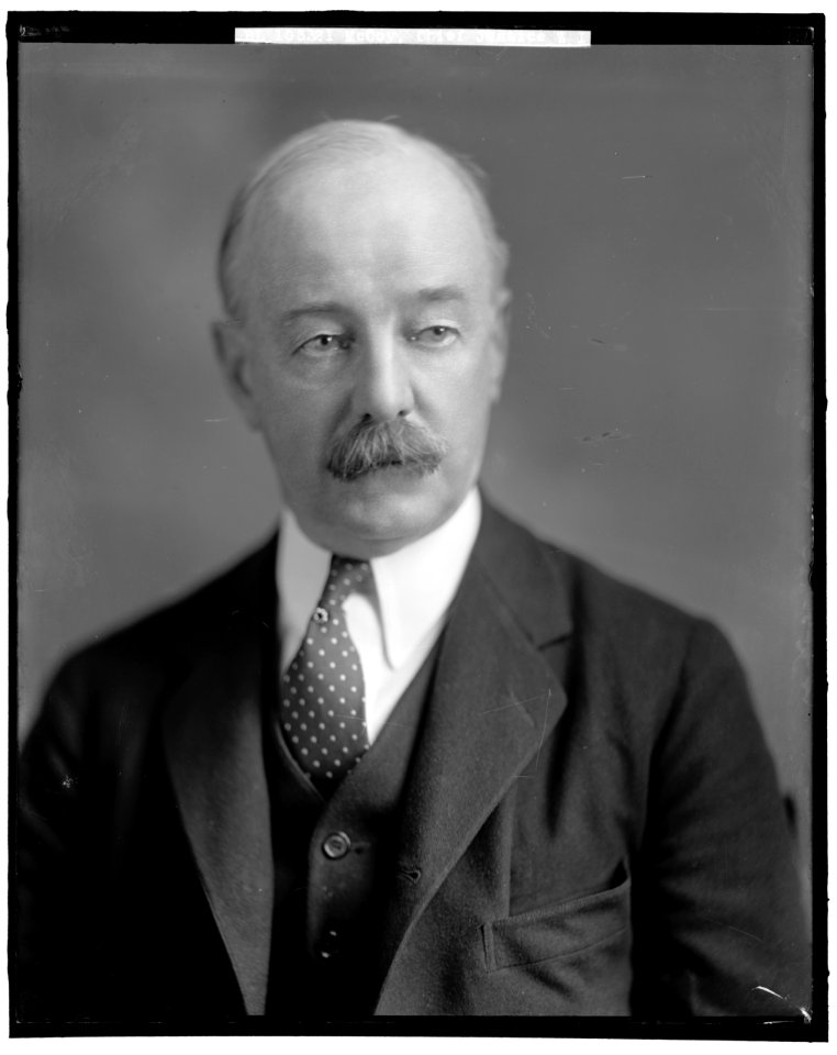 McCOY, WALTER I., CHIEF JUSTICE LCCN2016862037