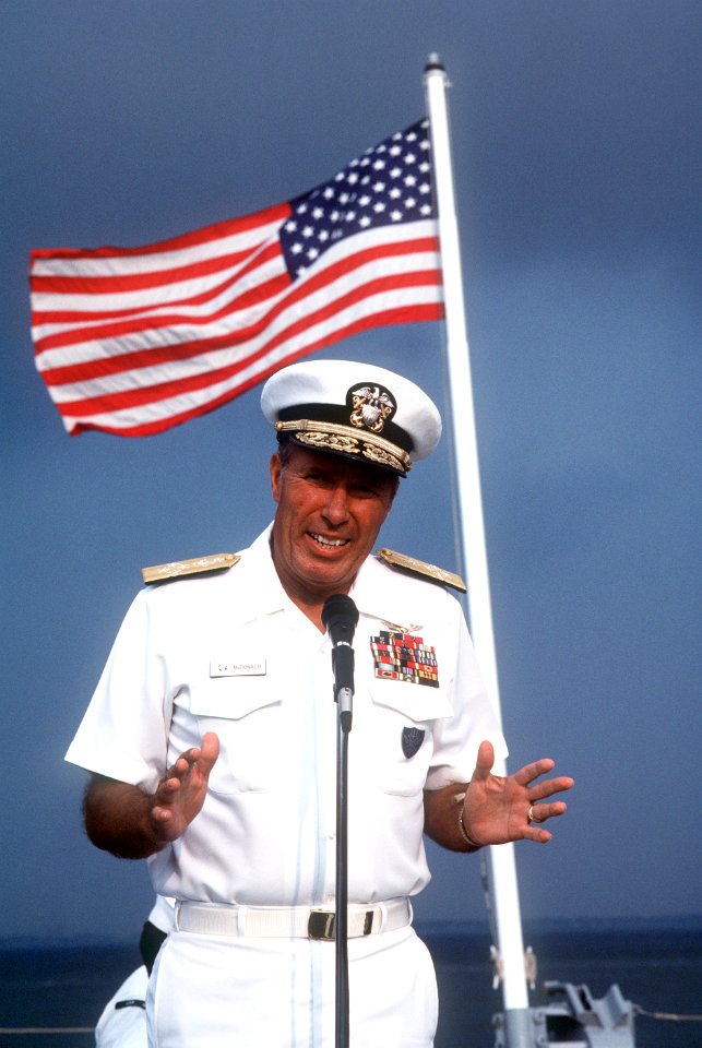 Adm Wesley L McDonald 22Aug85