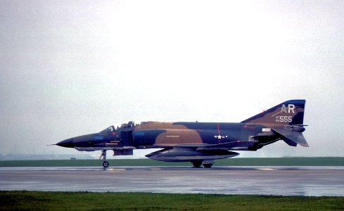 McDonnell Douglas RF-4C-37-MC Phantom 68-0555
