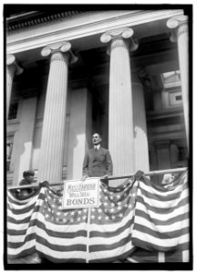 McADOO, WILLIAM GIBBS. SECRETARY OF THE TREASURY, 1913-1921. LIBERTY LOANS LCCN2016869495