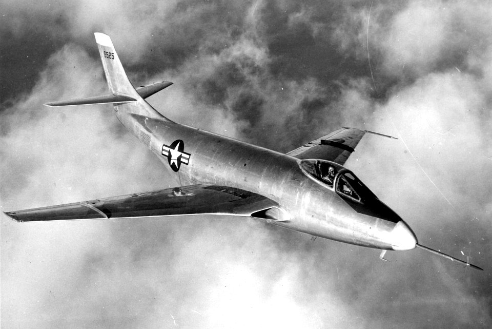 McDonnell XF-88 (SN 46-525) in flight 060728-F-1234S-037