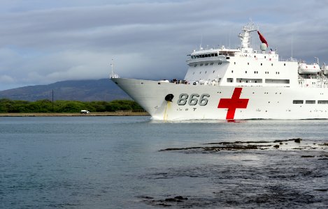 Multinational Ships Depart for RIMPAC 16 160715-N-GI544-005