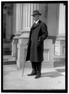 McLEMORE, ATKINS JEFFERSON, 'JEFF' REP. FROM TEXAS, 1915-1919. HOUSE COMMITTEE ON FLOOD CONTROL LCCN2016866715