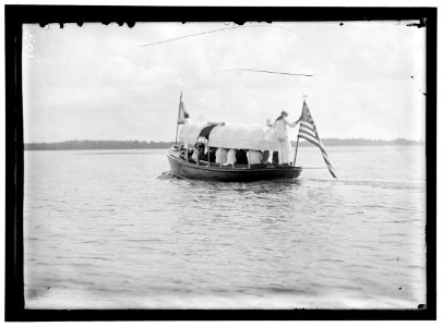 MAYFLOWER, U.S.S. TOGS LCCN2016867180