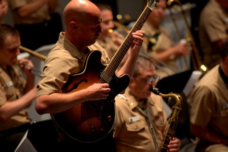 MCPON 50th Anniversary concert at the U.S. Navy Memorial (36829339585)