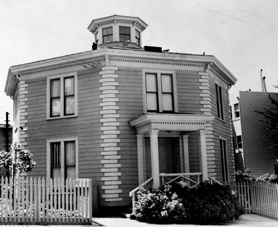 McElroy Octagon House (San Francisco)