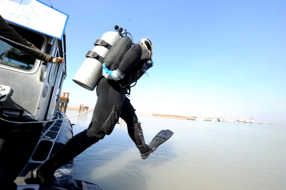 MDSU 2 dive operations DVIDS366638