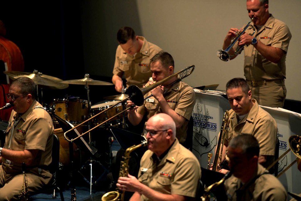 MCPON 50th Anniversary concert at the U.S. Navy Memorial (36829339235)