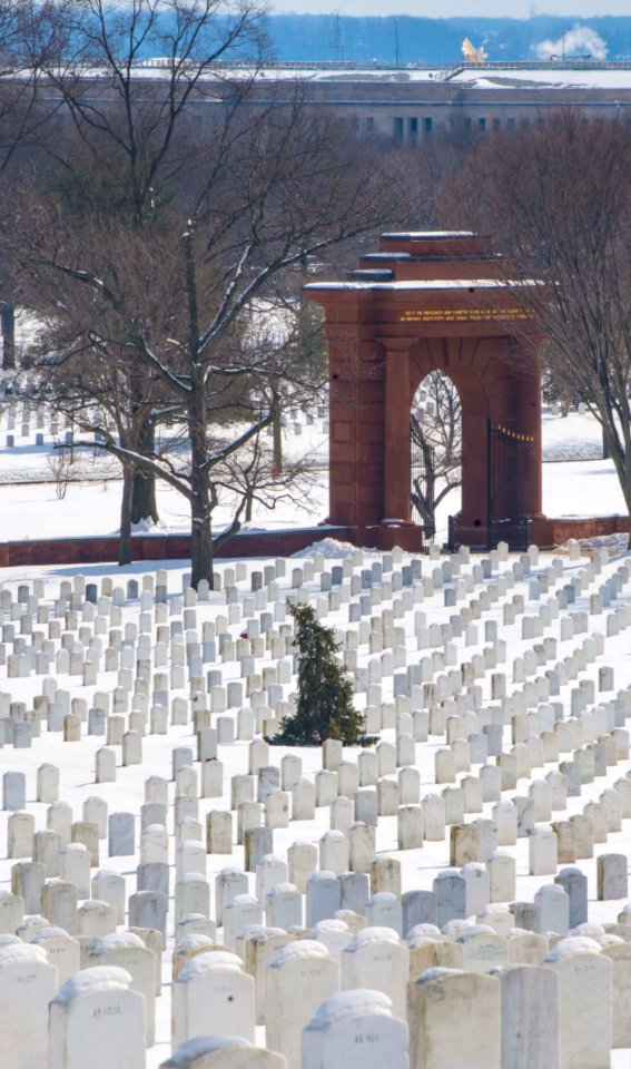 McClelland Gate at Arlington National Cemetery (16404918690)