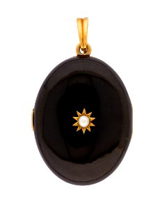 Medaljong av emalj, 1870-tal - Hallwylska museet - 109766