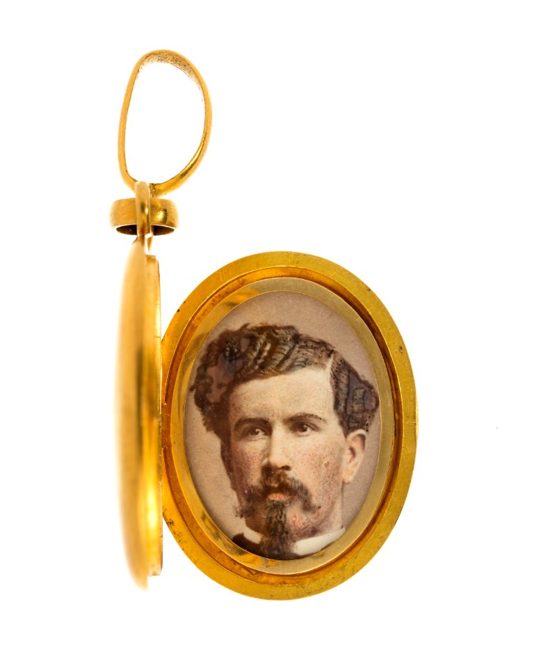 Medaljong med fotografiporträtt av Walther von Hallwyl, 1860-tal - Hallwylska museet - 109976