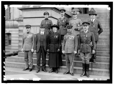 MEDALS, DECORATIONS, ETC. FOREIGN OFFICERS DECORATED BY SEC. BAKER LCCN2016869751
