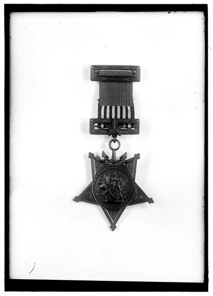 MEDALS, DECORATIONS, ETC. NAVY MEDAL OF HONOR LCCN2016869344